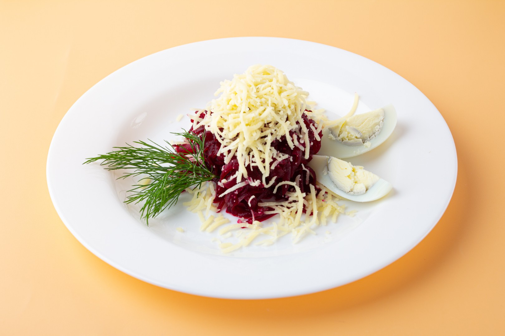 Свекла с сыром и яйцом Свекла с сыром и яйцом